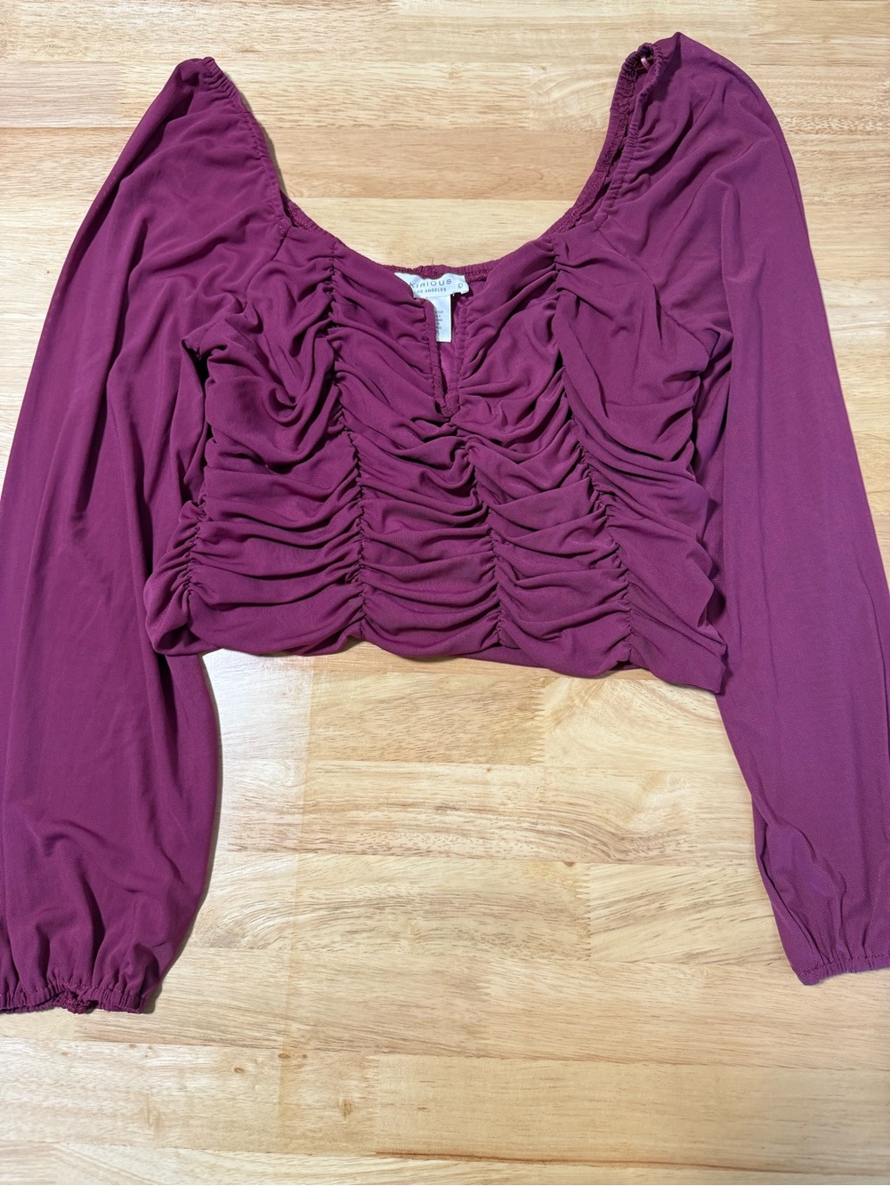 Kirious Los Angeles Women’s Ruched Crop Top Long Sleeve Mauve Purple Size Large